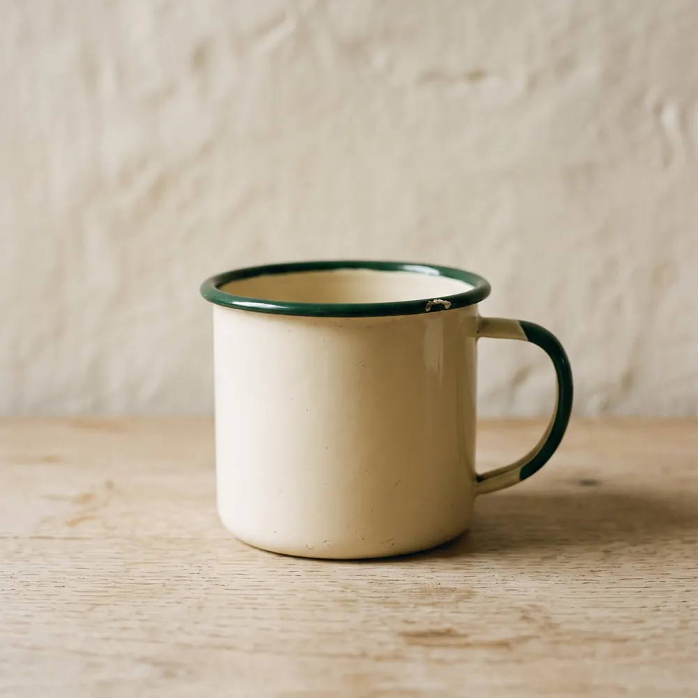 Enamel mug